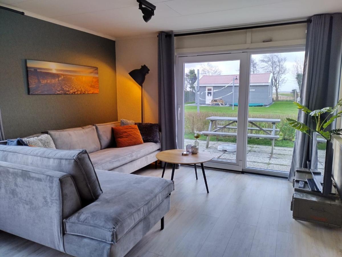 Het Dobbertje, Charmant Houten Huisje Sint Maartensvlotbrug Exterior foto